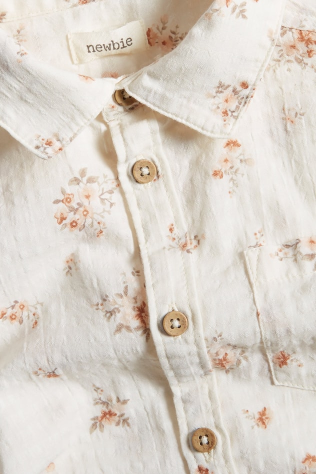 Kids white floral woven short-sleeved shirt