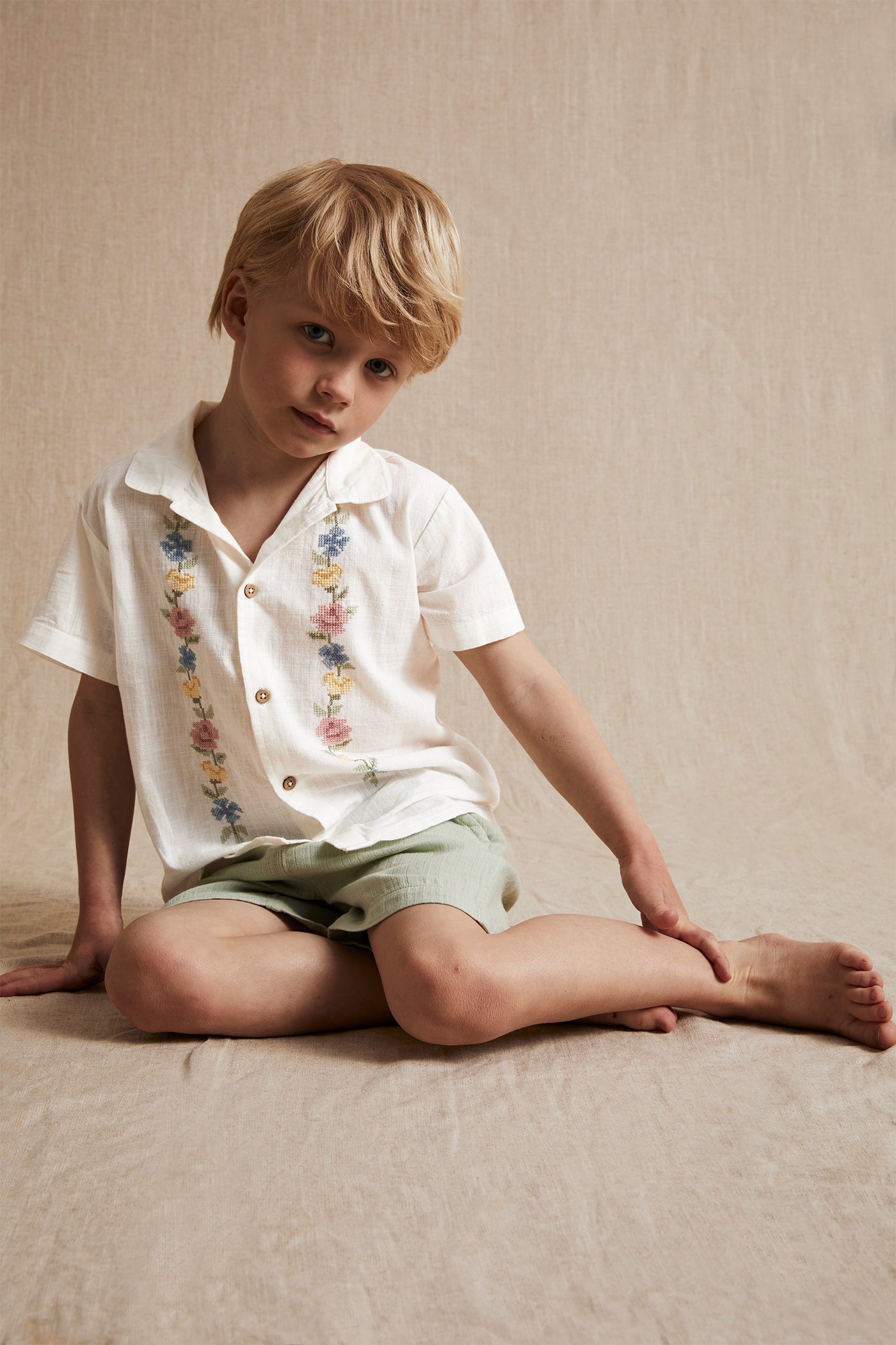 Kids white cross-stitch floral embroidery short-sleeved shirt