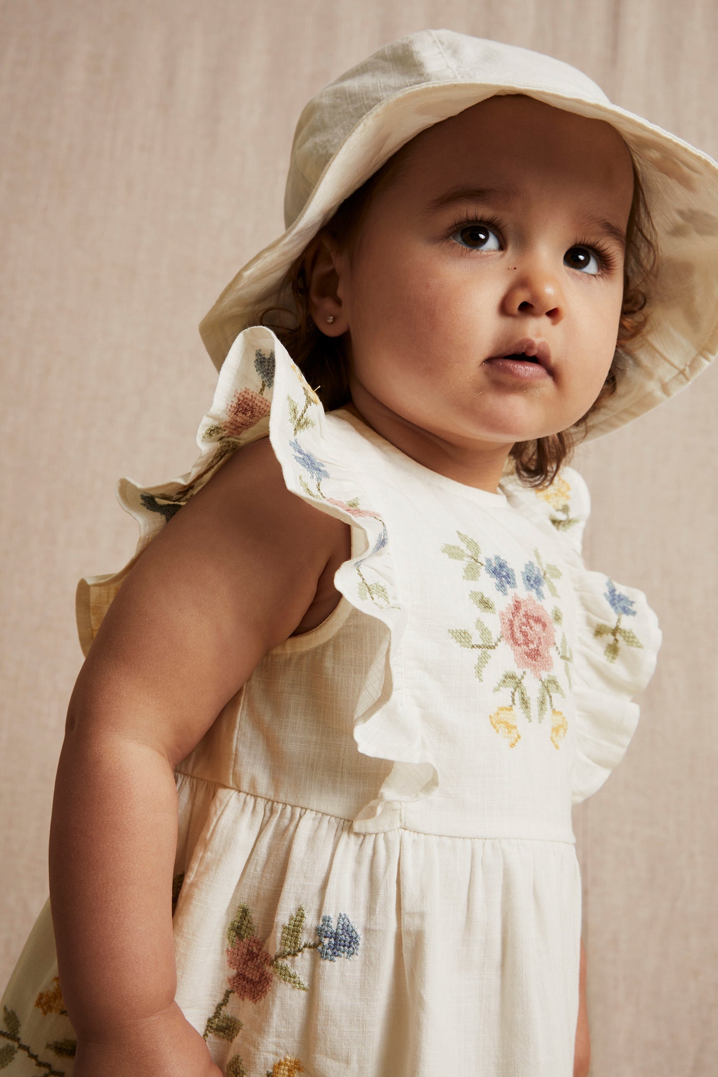 Baby white cross-stitch floral embroidery dress