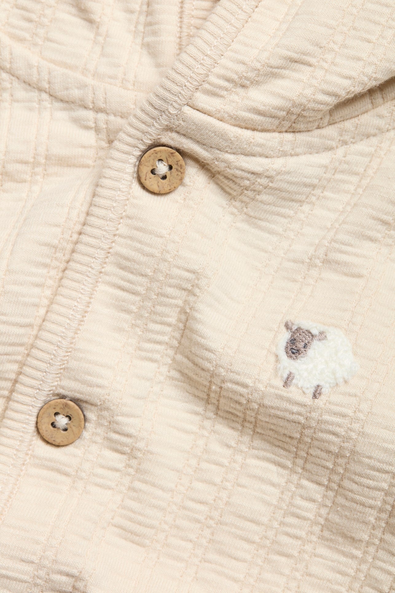 Baby beige quilted hood cardigan with lamb appliqu¨¦