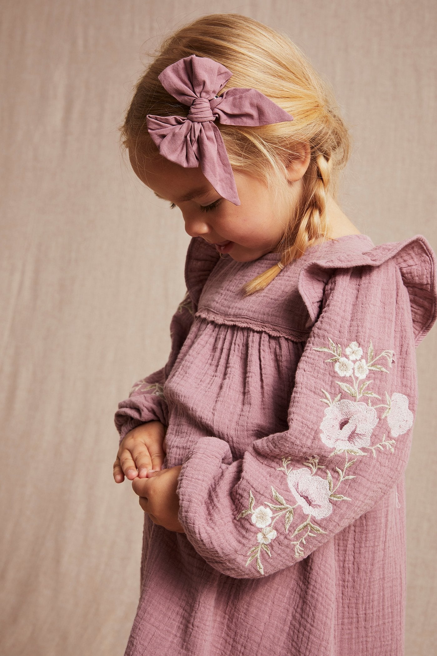 Kids dark pink floral embroidery crepe dress