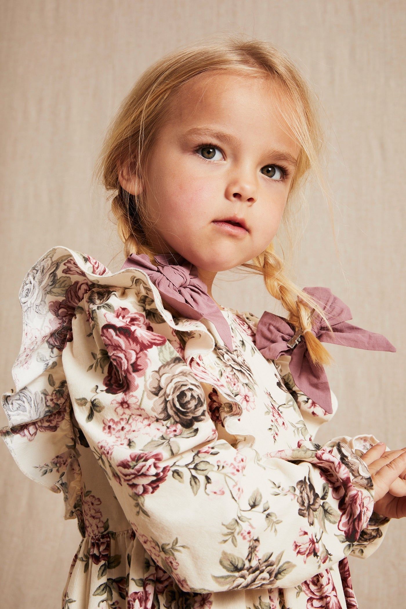 Kids beige rose patterned corduroy dress