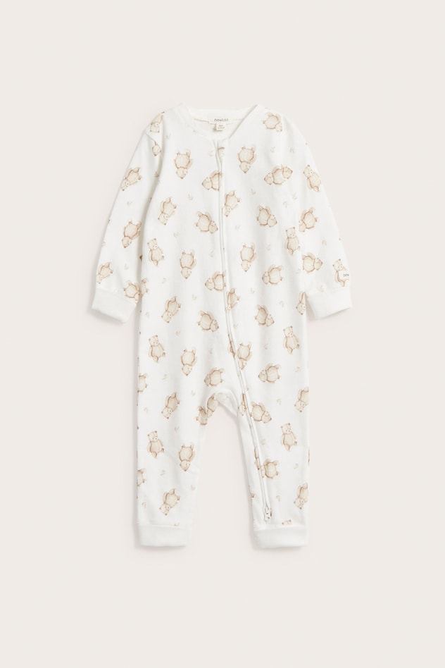 Baby white teddy bear patterned sleepsuit