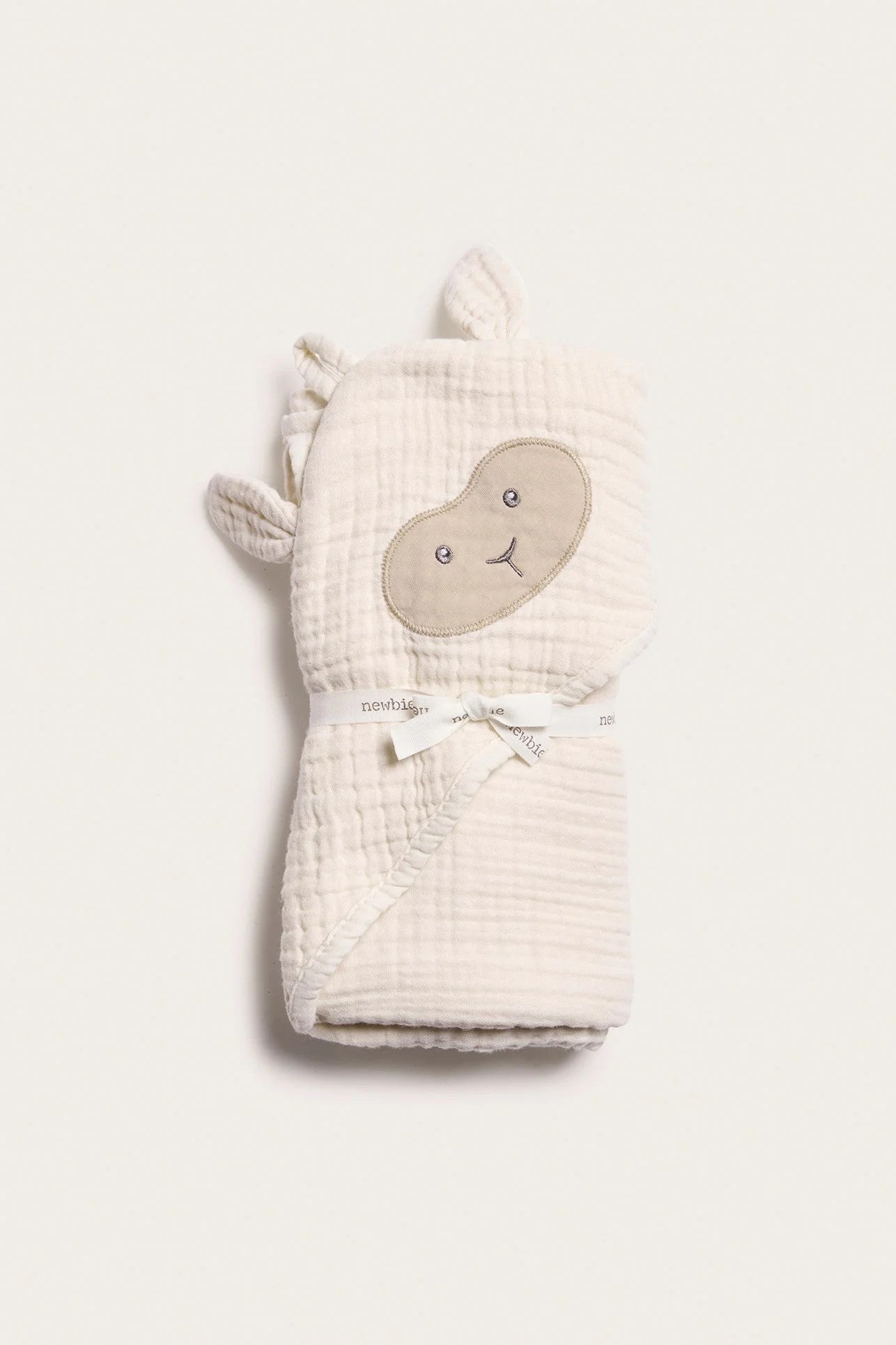 Baby sheep face hooded bath towel