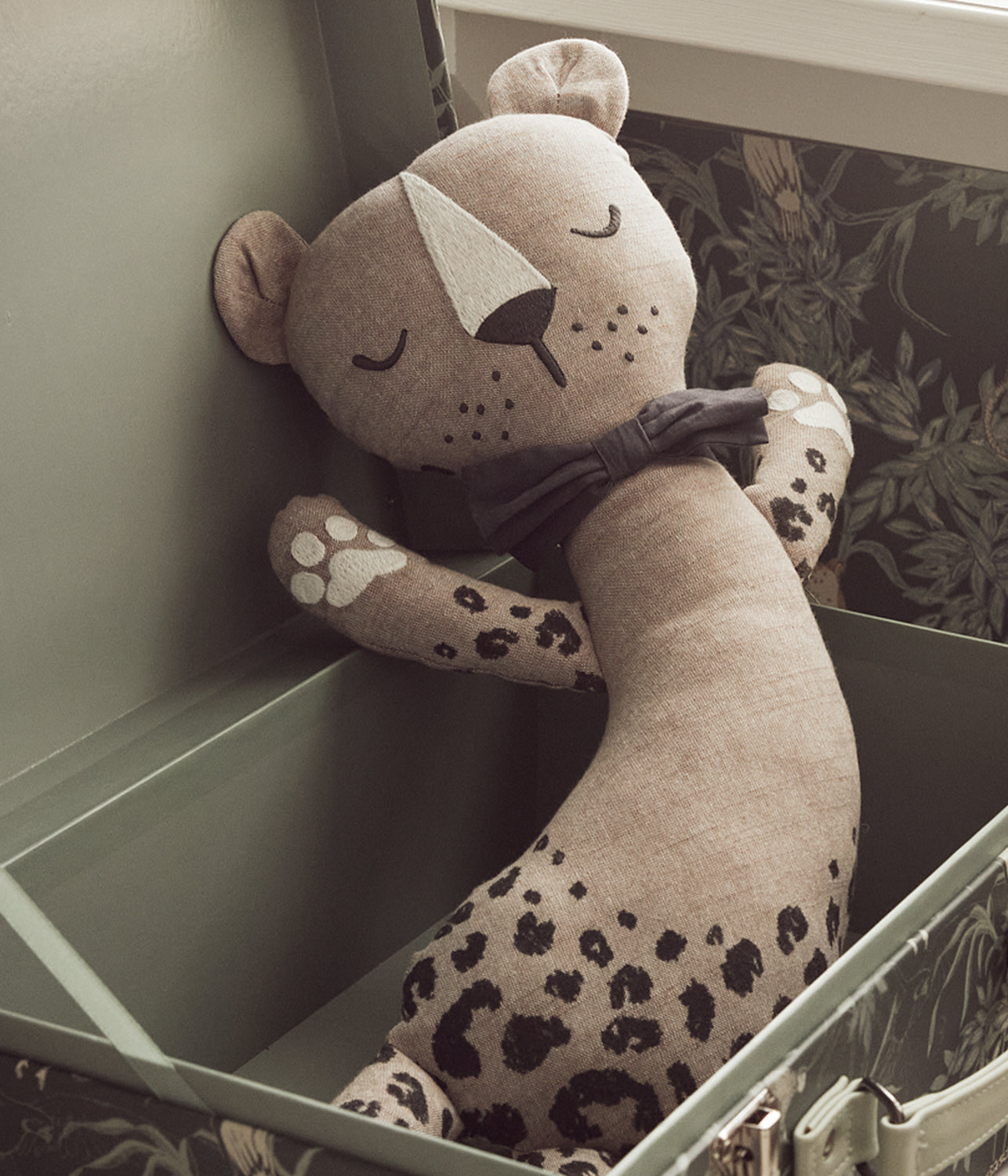 Leopard pillow soft toy